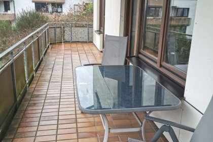 Balkon teilüberdacht