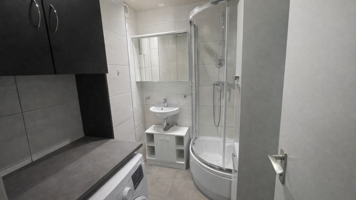 Schöne 3- Zimmer Wohnung oder Top- Kapitalanlage mit 3-Zimmer-WG-Potenzial & zusätzlicher Stellplatz