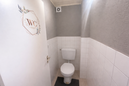 WC