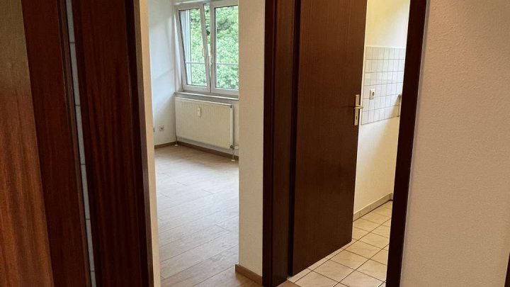 Zu vermieten: Gepflegte 2-Zimmer-Wohnung mit Blick ins Grüne