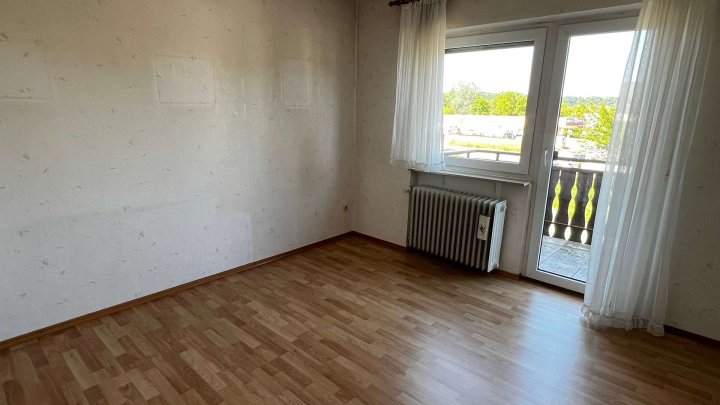 Seltene Gelegenheit in Toplage von Stein – Doppelhaushälfte mit schönem Garten