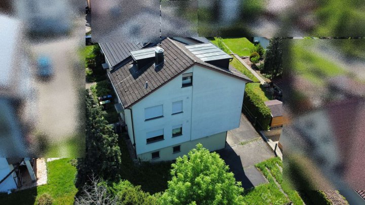 *Gepflegtes, teilvermietetes Reihenendhaus mit 3 Wohnungen zu verkaufen!*