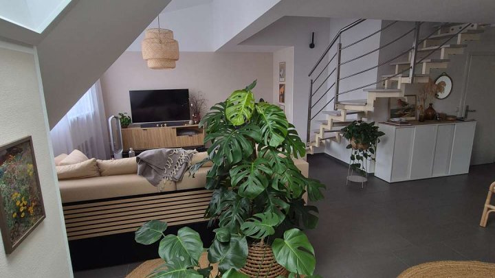 Soll es etwas Besonderes sein? 4-Zimmer Maisonette-Wohnung in Remchingen-Singen!