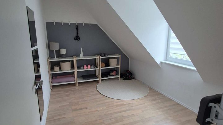 Soll es etwas Besonderes sein? 4-Zimmer Maisonette-Wohnung in Remchingen-Singen!