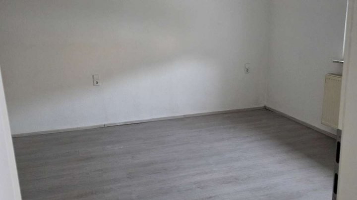 Renovierte 3-Zimmer Wohnung mit Garten in Neuenbürg