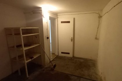 Keller 2 UG zum Flur