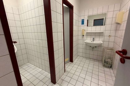 2. WC 2. OG Büro- & Produktionsgebäude (GR 35)