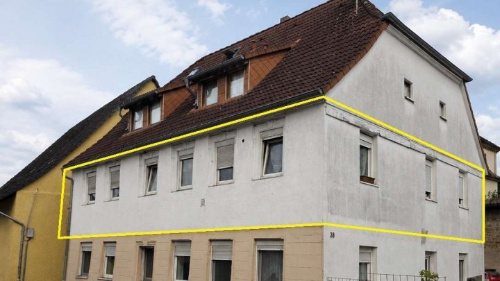 Attraktives Sanierungsobjekt für Investoren und Projektentwickler mit großem Grundstück