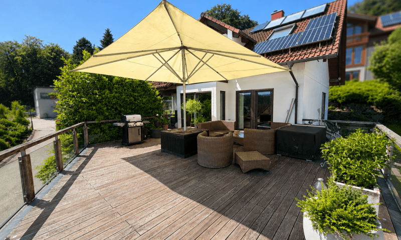 Hoch hinaus- Einfamilienhaus mit Schwarzwaldblick zum Verlieben - Energieeffizient und erholsam!