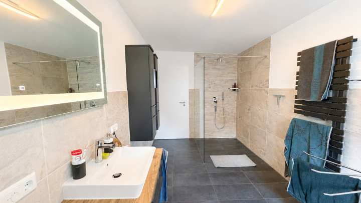 Penthouse-Traum in absoluter Ruhelage – 151 m² Wohnen, 126 m² Himmel und Blick bis zu den Vogesen