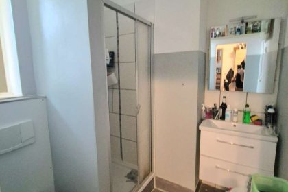 Bad mit Dusche