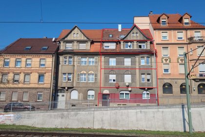 Außenansicht aufgeteilt markiert