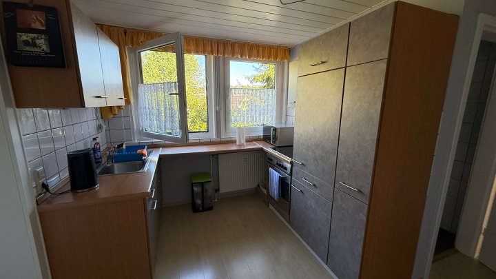 Zwei Häuser – ein Garten – vielfältige Möglichkeiten für Familie, Generationen & Wohnen & Arbeiten