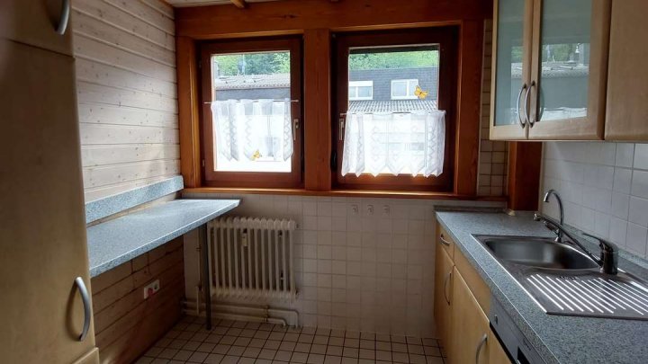 3,5 Zim. DG-Wohnung mit besonderem Charme zu verkaufen!