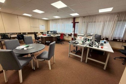 Büro in Produktionshalle  (GR 14)