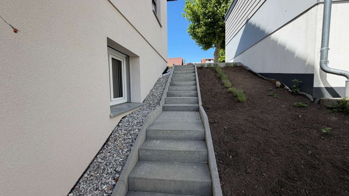 Ruhe, Terrasse, Neubau — Ihr neues Zuhause in Kieselbronn