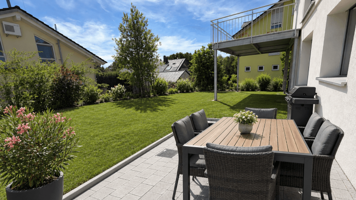 Ruhe, Terrasse, Neubau — Ihr neues Zuhause in Kieselbronn
