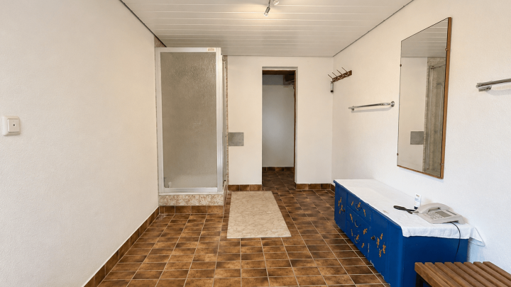 Villenflair und Ruhe pur – Einfamilienhaus mit Traumgarten in guter Lage von Engelsbrand-Salmbach