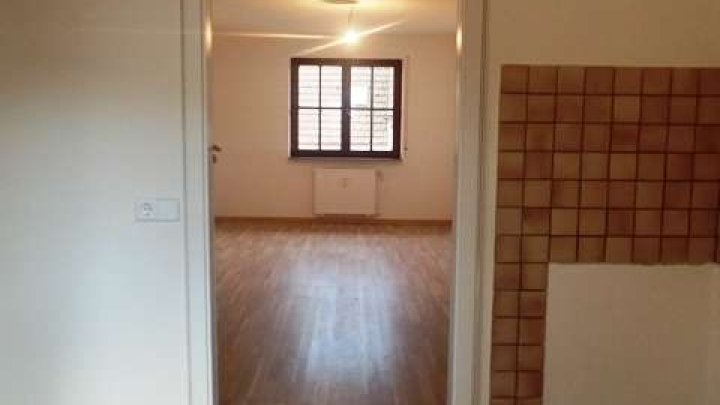 2,5 Zimmer mit TG-Stellplatz in Eutingen zu vermieten