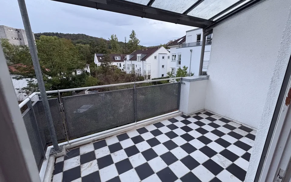 Überdachter Balkon