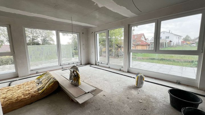 Ihr Zuhause. Ihr Stil.  – Reihenhaus zum Selbstausbau oder Fertigstellenlassen in Kleinvillars