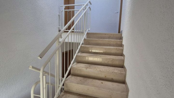 2 Zimmer- DG-Wohnung in Königsbach-Stein (OT Stein) in Feldrandnähe zu vermieten!