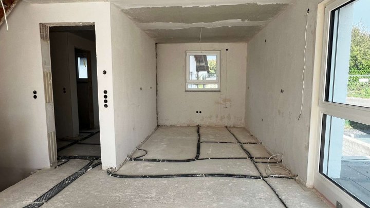 Ihr Zuhause. Ihr Stil.  – Reihenendhaus zum Selbstausbau oder Fertigstellenlassen in Kleinvillars