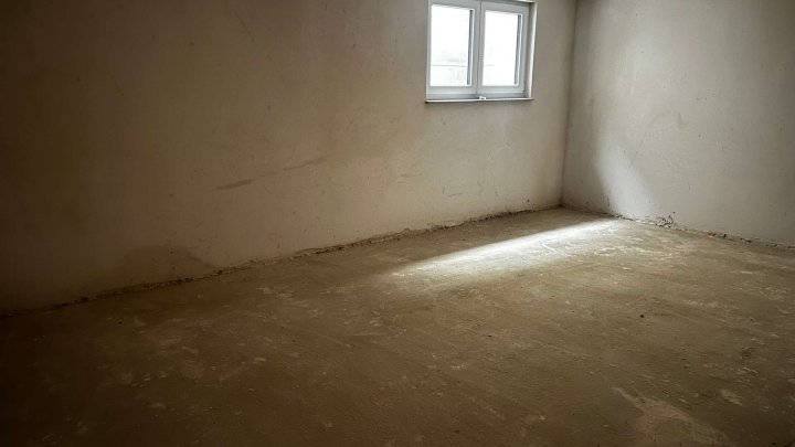 Ihr Zuhause. Ihr Stil.  – Reihenendhaus zum Selbstausbau oder Fertigstellenlassen in Kleinvillars