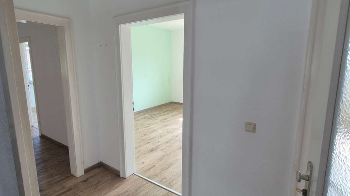 Wohnen mit Charakter – attraktive 3-Zimmerwohnung sucht neue Mieter, 2. OG, kein Aufzug