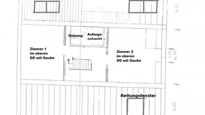 Große Maisonette Wohnung im Dachgeschoss mit Aufzug und Balkon