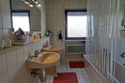 Badezimmer 1.OG