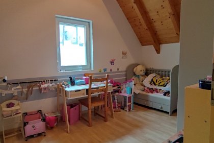 Kinderzimmer Ansicht 1