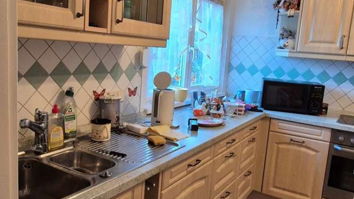 Perfekt für Heimwerker - Einfamilienhaus mit großem Anbau - und Garten mit Baufenster