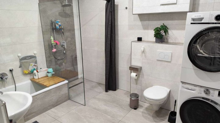 ***Exclusive Wohneinheit mit Garage und Stellplatz***