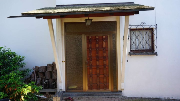 Preisreduzierung: Toplage – Einfamilienhaus mit großem Garten und Potenzial