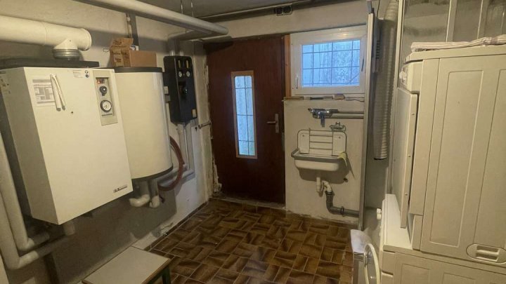 Preisreduzierung: Toplage – Einfamilienhaus mit großem Garten und Potenzial