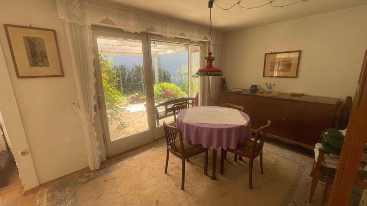 Preisreduzierung: Toplage – Einfamilienhaus mit großem Garten und Potenzial