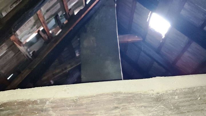 Haus mit Scheune und viel Potential für Handwerker!!!