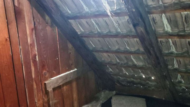 Haus mit Scheune und viel Potential für Handwerker!!!