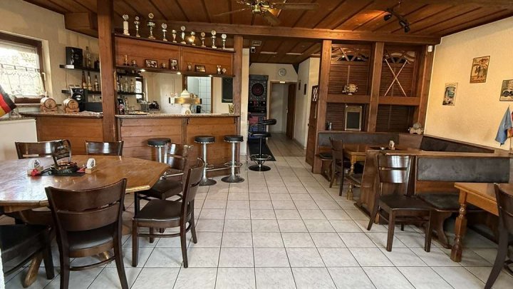 Gemütliche Gastronomie: Kneipe in Wilferdingen – Ihre Chance auf Selbstverwirklichung in guter Lage