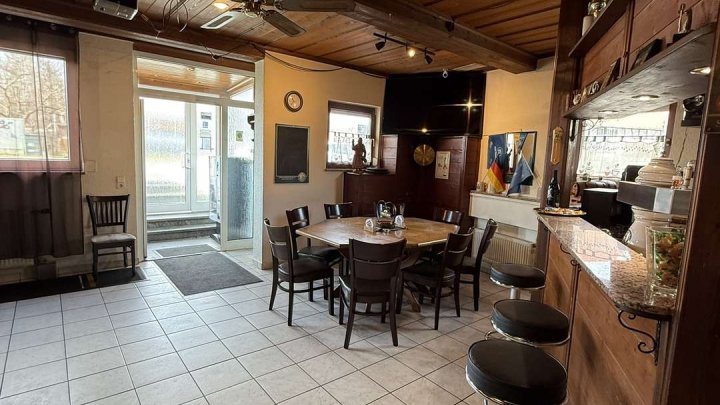 Gemütliche Gastronomie: Kneipe in Wilferdingen – Ihre Chance auf Selbstverwirklichung in guter Lage