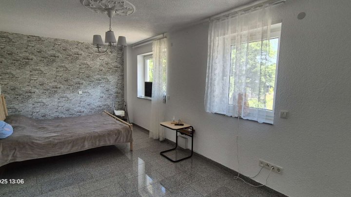 Luxuriös Wohnen.- hochwertige & moderne Doppelhaushälfte in Bestlage von Pforzheim zu verkaufen!