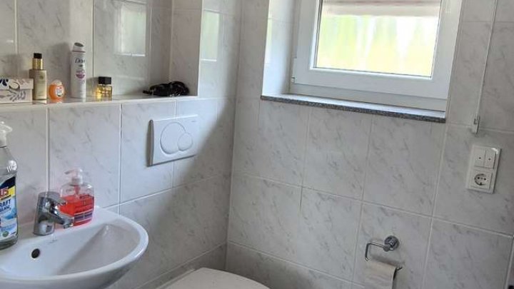 Luxuriös Wohnen.- hochwertige & moderne Doppelhaushälfte in Bestlage von Pforzheim zu verkaufen!