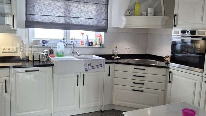 Luxuriös Wohnen.- hochwertige & moderne Doppelhaushälfte in Bestlage von Pforzheim zu verkaufen!