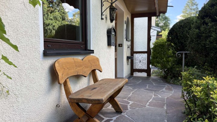 Zentral Wohnen mit Garten und Stellplatz