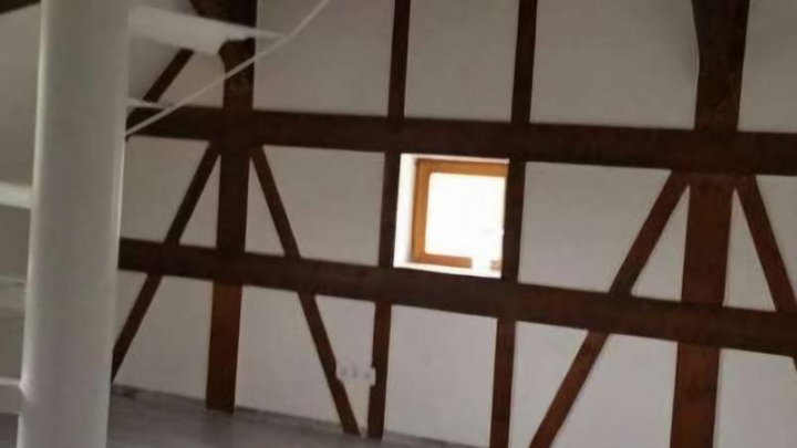 Großzügiges Wohnen unterm Fachwerk - Charmante 4 Zimmer-Wohnung in Oberderdingen!