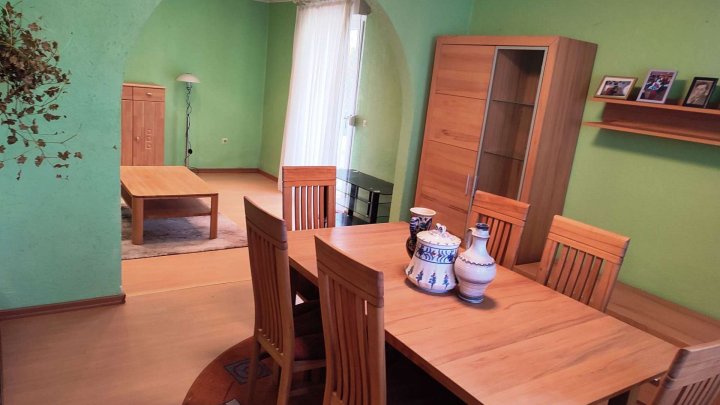 Praktisches kleines Haus mit viel Potential!