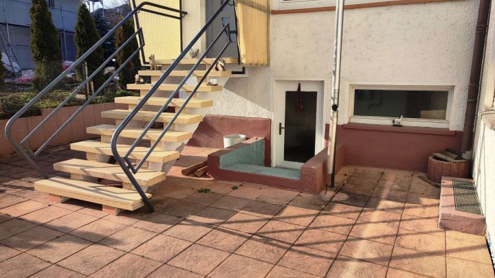 Praktisches kleines Haus mit viel Potential!