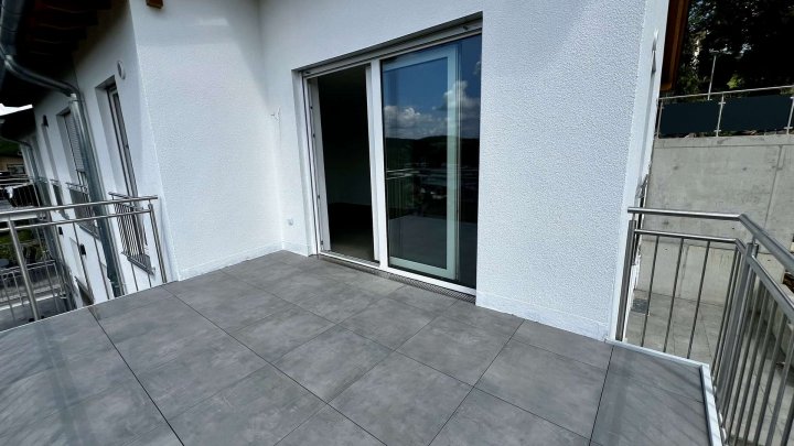 Neubau Doppelhaushälfte mit Panorama-Aussicht in Stein zu verkaufen!