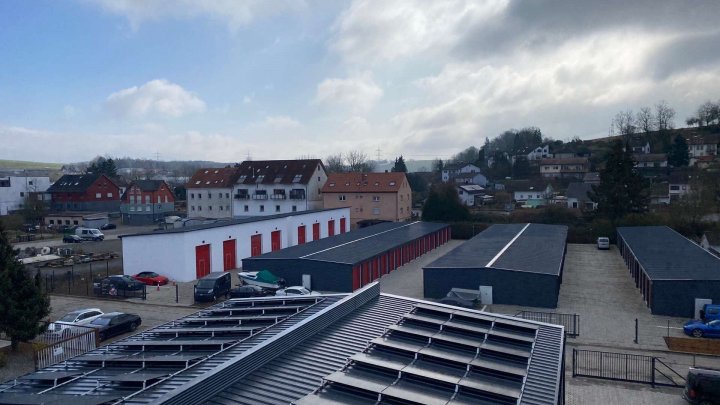 Halle - Großgarage - Gewerbehalle -  Lager - Boot - Oldtimer - Werkstatt - Platz für Ihre Ideen